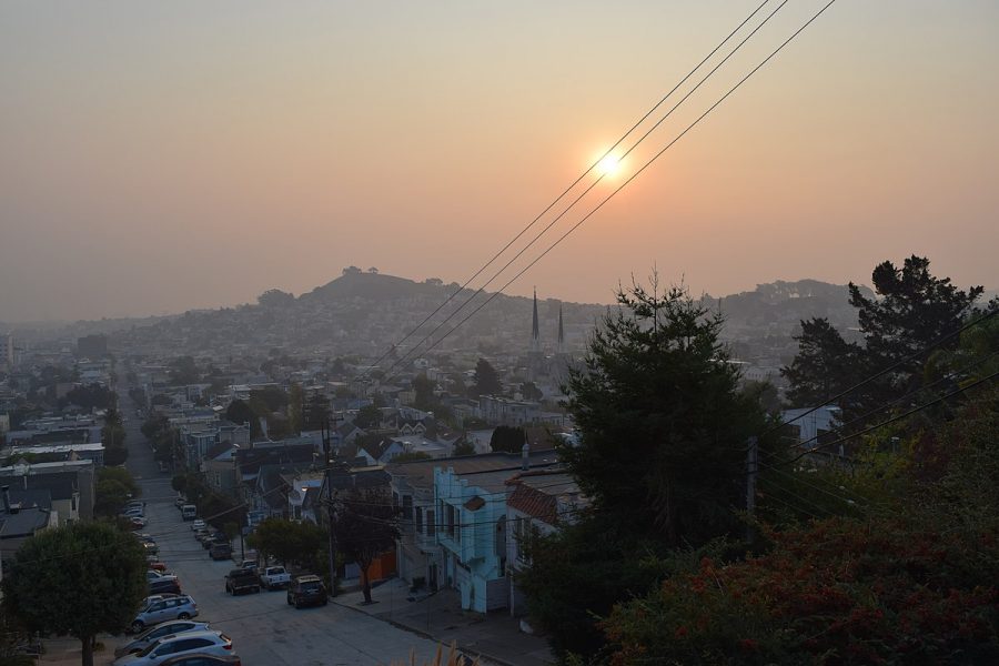 A+Smoky+sunrise+over+Bernal+Heights+on+Saturday%2C+November+10.+Taken+from+Noe+Valley.